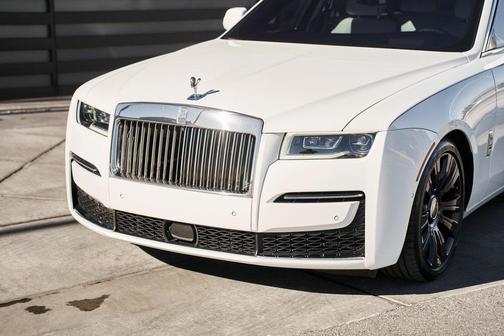 2023 Rolls-Royce Ghost Base