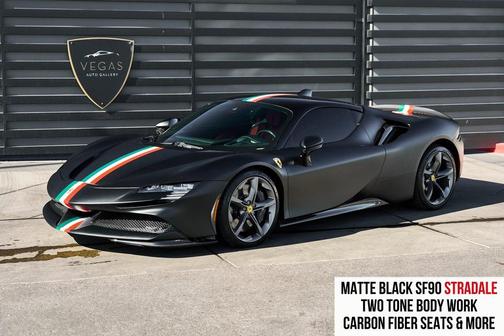 2023 Ferrari SF90 Stradale Base