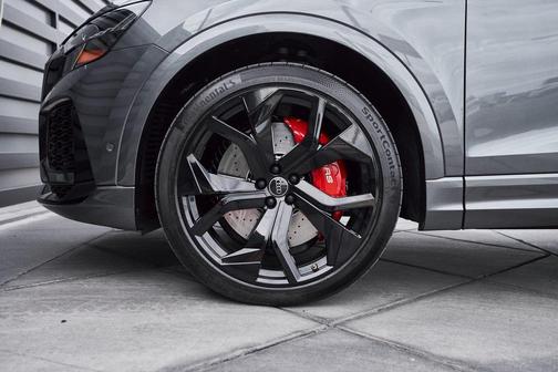 2024 Audi RS Q8 4.0T