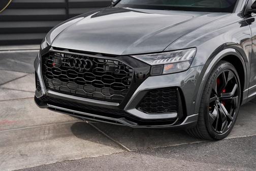 2024 Audi RS Q8 4.0T