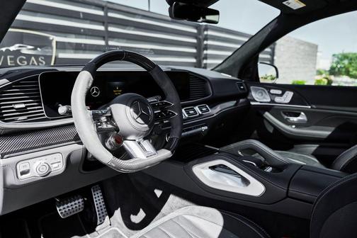 MANUFAKTUR Alpine Gray 2026 Mercedes-Benz AMG GLS 63 Base