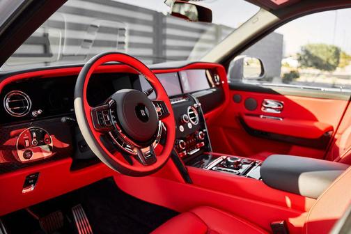 Tempest Gray 2025 Rolls-Royce Cullinan Black Badge