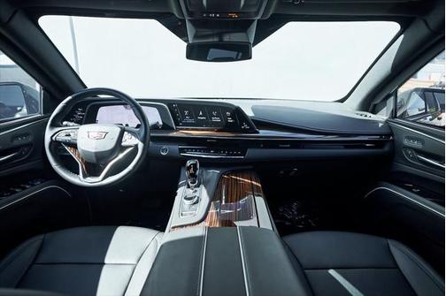 2022 Cadillac Escalade ESV Luxury