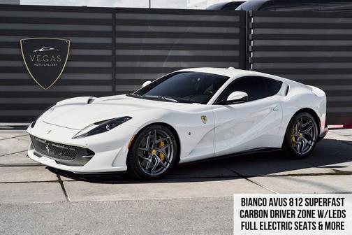 2019 Ferrari 812 Superfast Base
