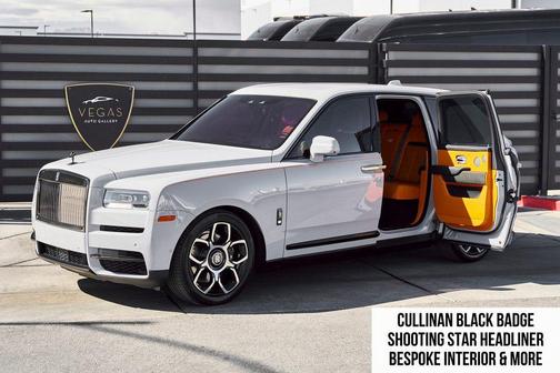 Grey 2024 Rolls-Royce Cullinan Black Badge