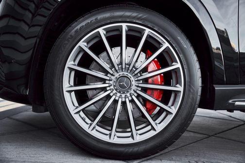 Obsidian Black Metallic 2025 Mercedes-Benz AMG GLS 63 Base