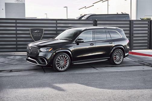 Obsidian Black Metallic 2025 Mercedes-Benz AMG GLS 63 Base