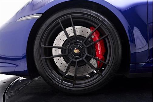 2024 Porsche 911 Carrera GTS