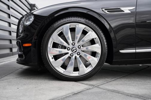 2022 Bentley Flying Spur V8