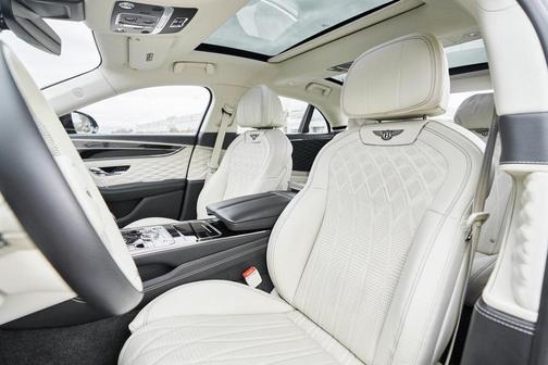 2022 Bentley Flying Spur V8