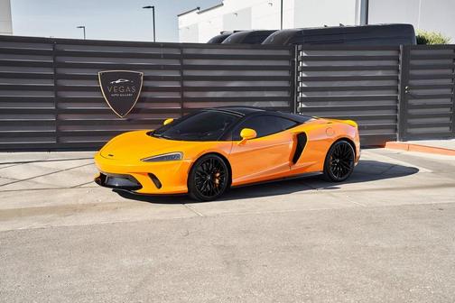 2023 McLaren GT Base