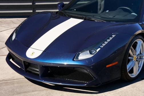 2018 Ferrari 488 GTB Base