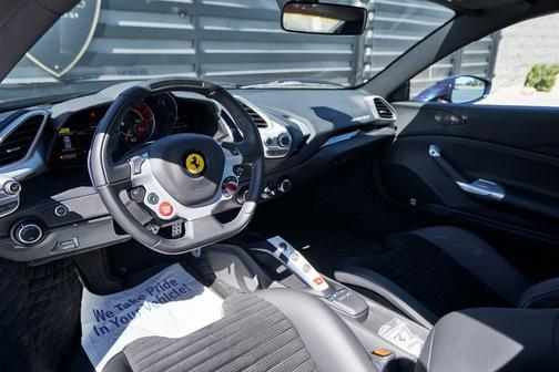 2018 Ferrari 488 GTB Base