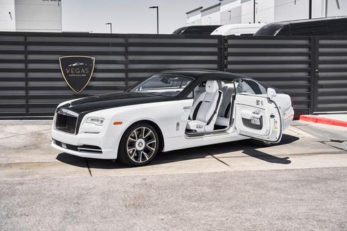 Arctic White 2019 Rolls-Royce Wraith