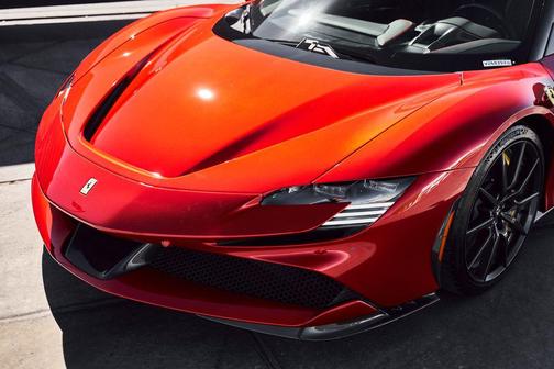 Grigio Ferro 2021 Ferrari SF90 Stradale Base