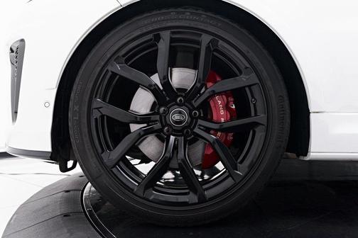 2020 Land Rover Range Rover Sport SVR