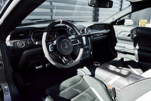 2020 Ford Shelby GT500 Base