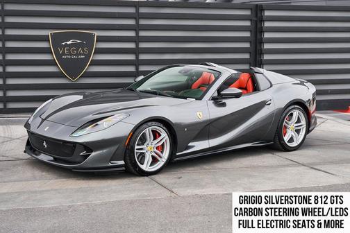 Grigio Silverstone Metallic 2022 Ferrari 812 GTS Base
