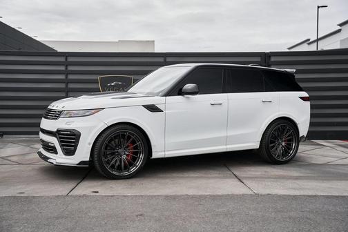 2025 Land Rover Range Rover Sport SE