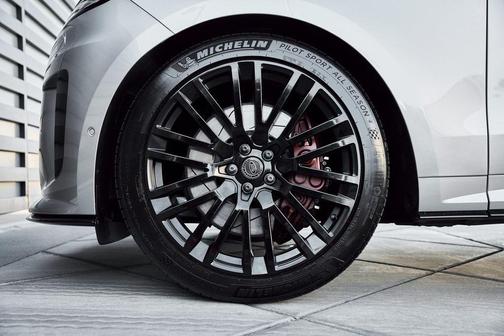 2024 Land Rover Range Rover Sport SV Edition One Flux Silver