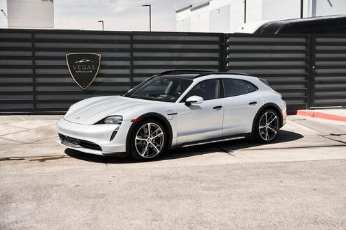 2022 Porsche Taycan 4