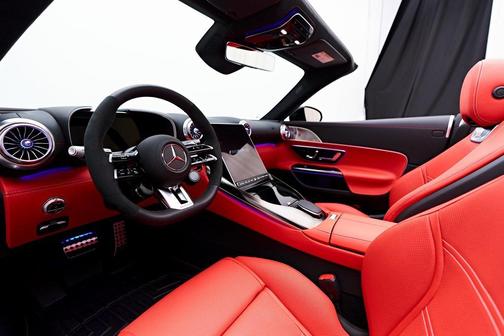 2025 Mercedes-Benz AMG SL 63 Base
