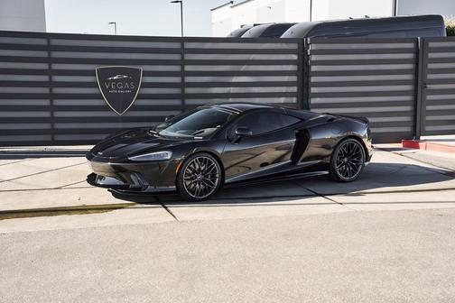 2025 McLaren GTS Base