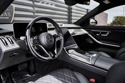 Black 2025 Mercedes-Benz S-Class 4MATIC