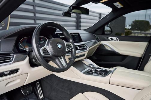 2023 BMW X6 xDrive40i