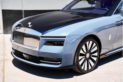 2024 Rolls-Royce Spectre Base