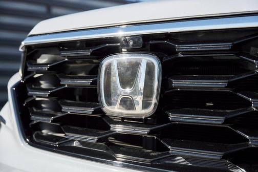 2023 Honda Pilot AWD Elite