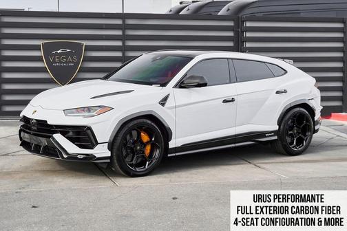 2024 Lamborghini Urus Performante