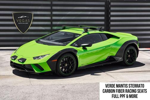 Verde Mantis Metallic 2023 Lamborghini Huracan Sterrato Base