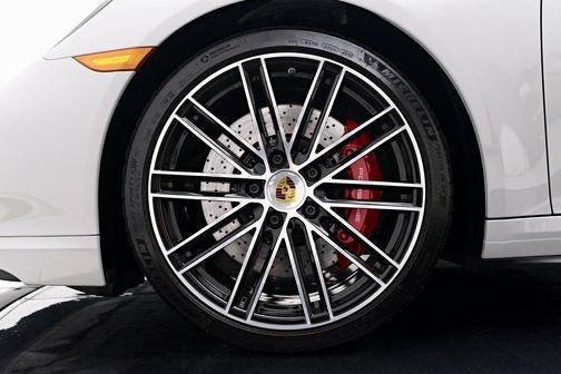 2019 Porsche 911 Turbo