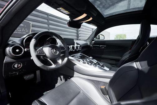 2016 Mercedes-Benz AMG GT S