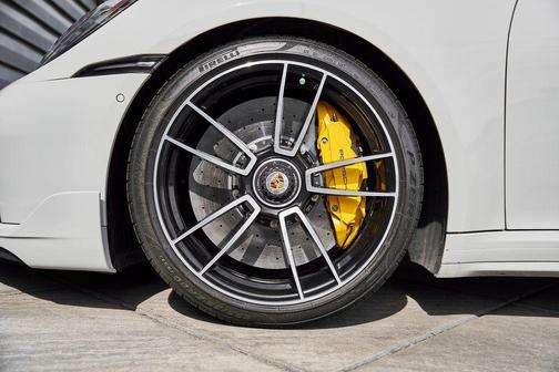2022 Porsche 911 Turbo S