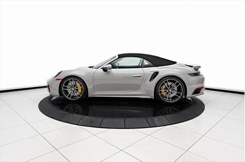 2022 Porsche 911 Turbo S