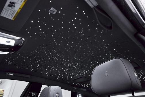 2025 Rolls-Royce Phantom 