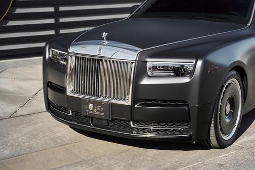 2025 Rolls-Royce Phantom 