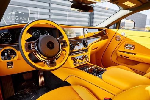 2025 Rolls-Royce Spectre Black Badge