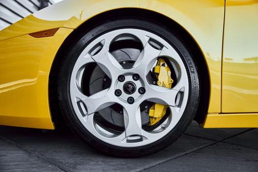 2005 Lamborghini Gallardo Base