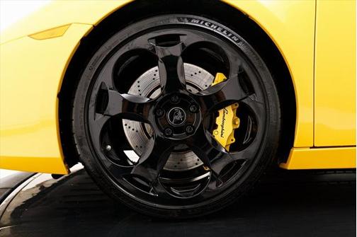 2005 Lamborghini Gallardo Base