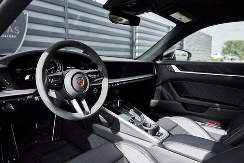 2024 Porsche 911 Turbo