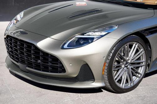 2024 Aston Martin DB12 Volante