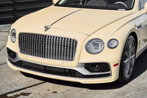 2023 Bentley Flying Spur Hybrid Odyssean Edition