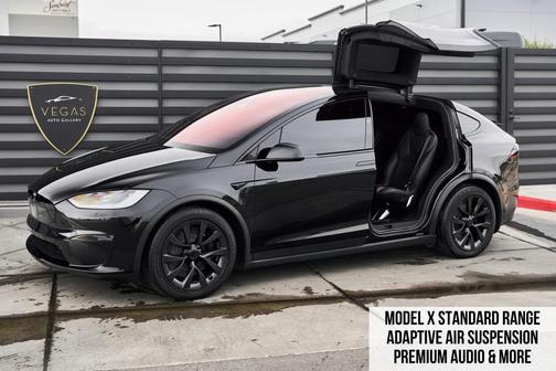 2023 Tesla Model X Standard Range