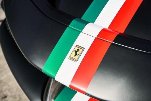 2023 Ferrari SF90 Stradale Base