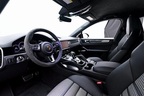 2021 Porsche Cayenne Turbo S