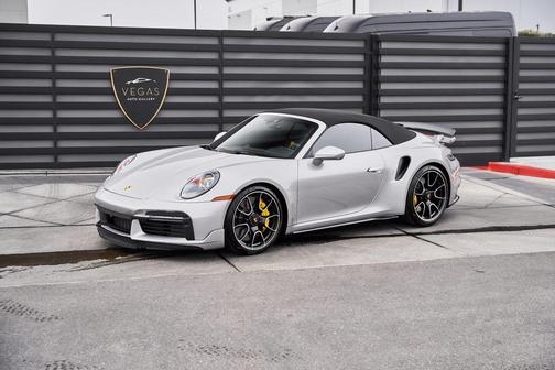 2025 Porsche 911 Turbo S