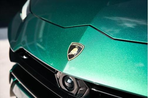 2024 Lamborghini Urus S